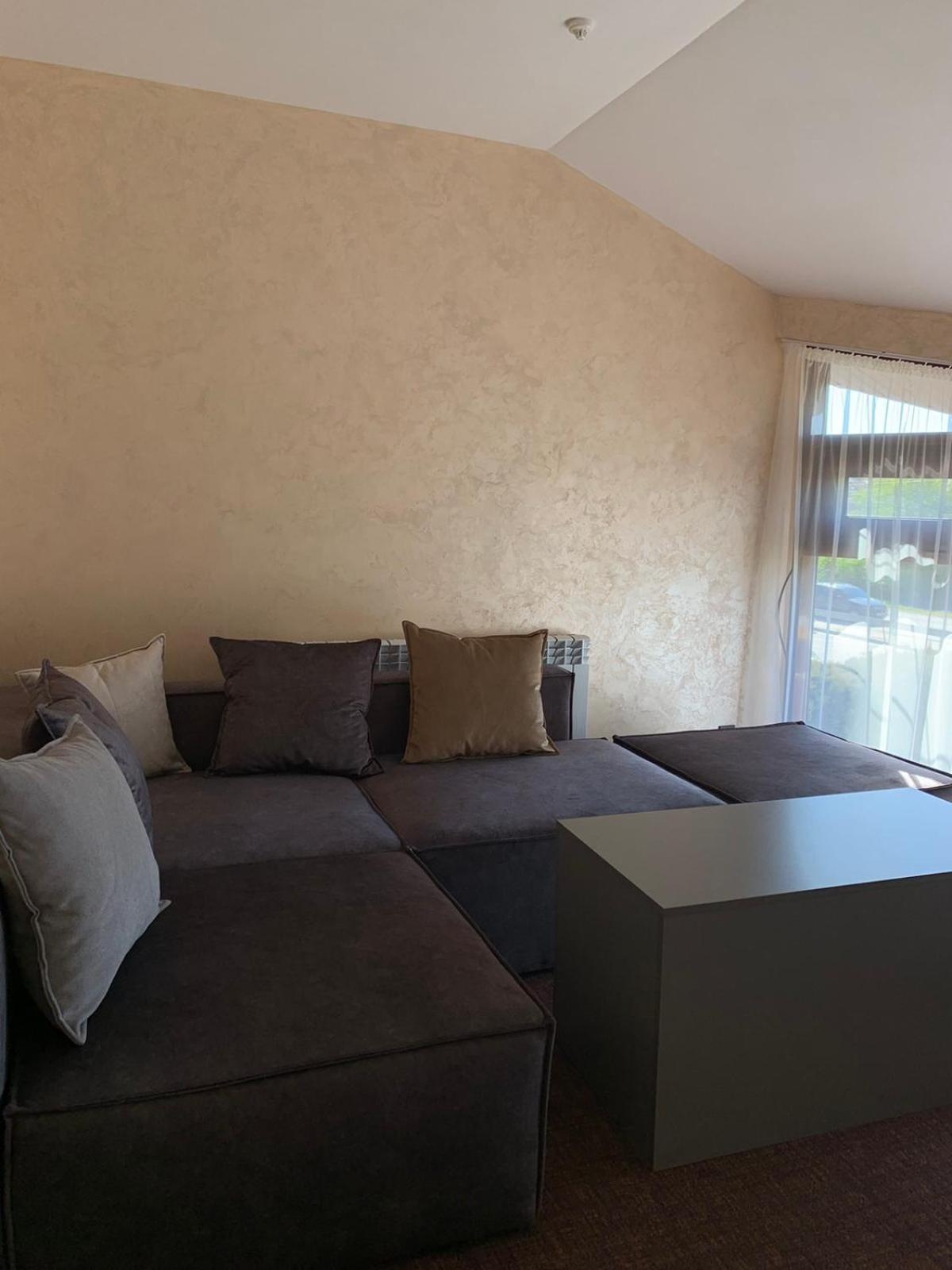 Arta City Hotel Yavoriv  Extérieur photo