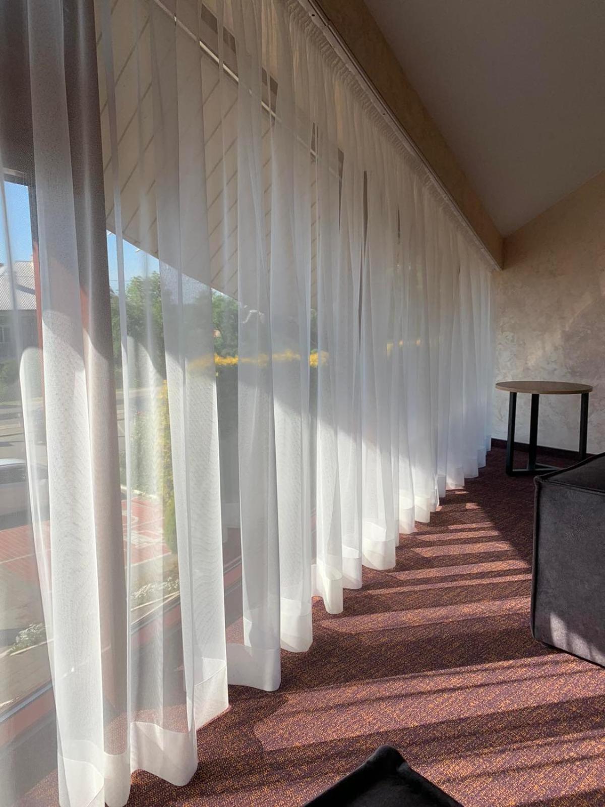 Arta City Hotel Yavoriv  Extérieur photo